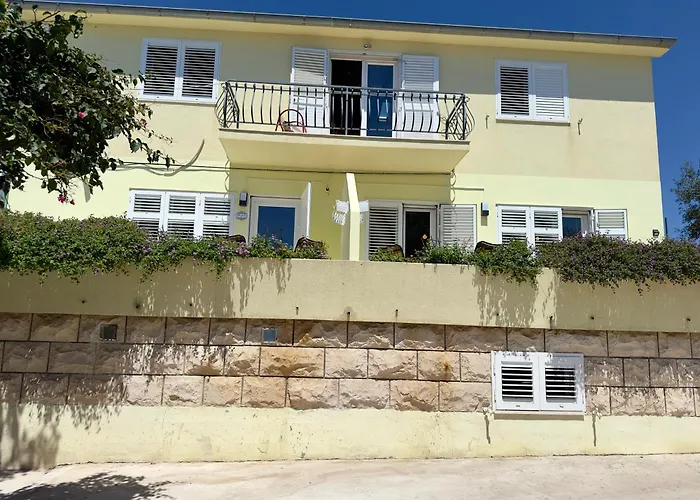 Jolanda Beachside Orebić